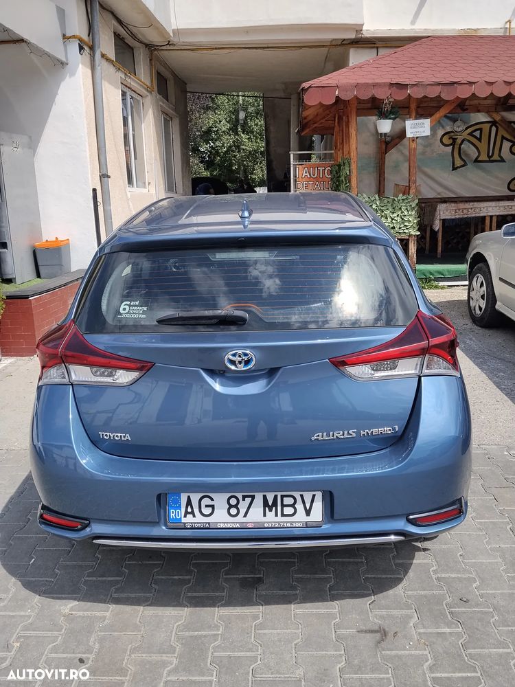 Toyota Auris - 2