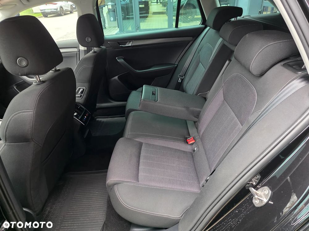 Skoda Superb 2.0 TSI Style DSG - 14