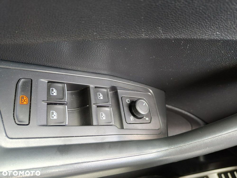 Volkswagen T-Roc 2.0 TSI 4Motion Premium DSG - 18