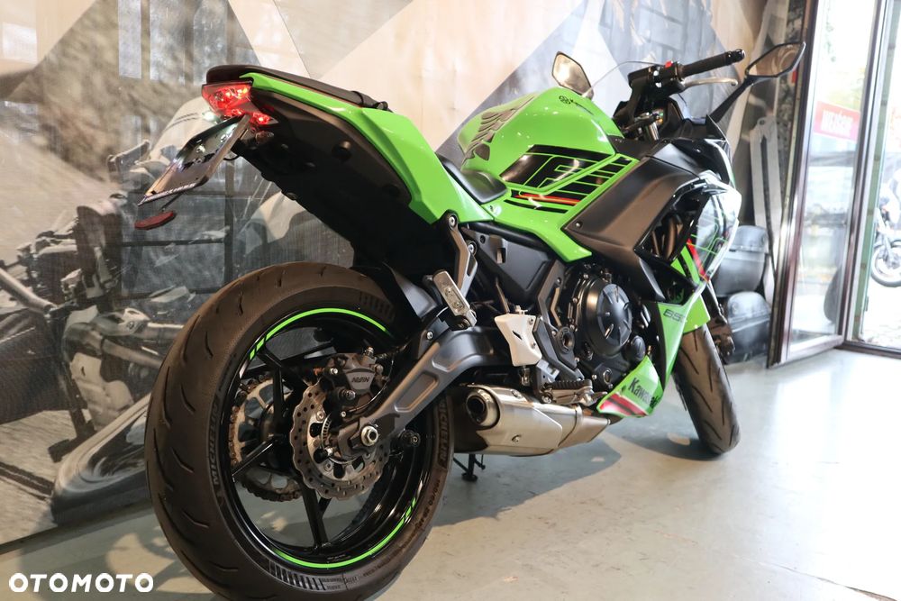 Kawasaki Ninja - 18
