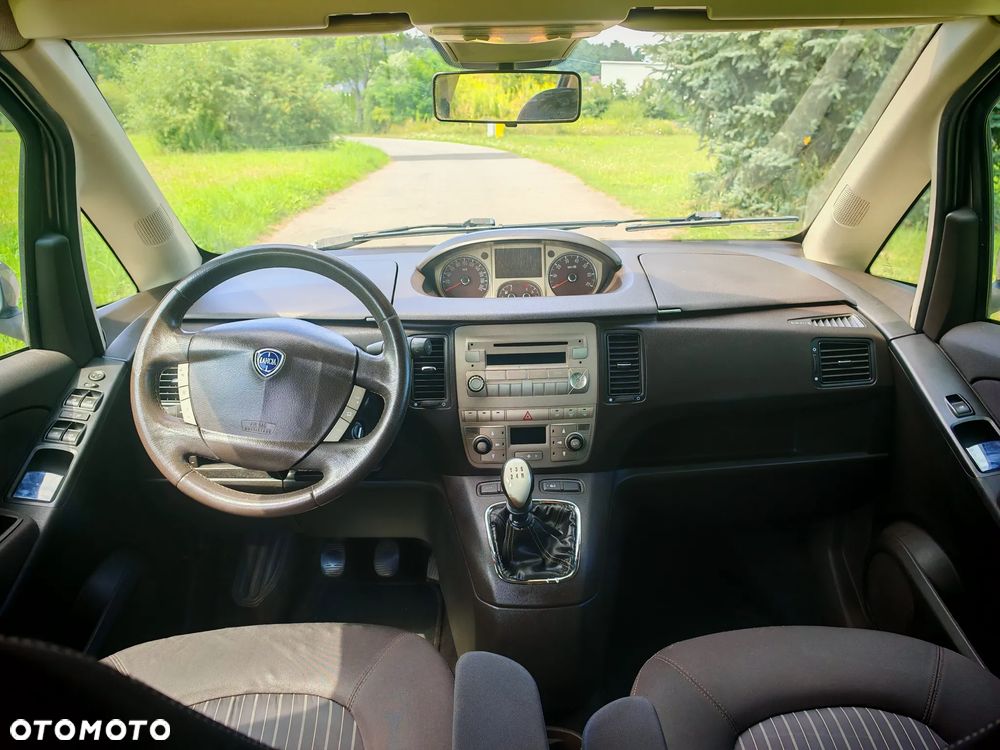 Lancia Musa 1.4 16V Oro - 7