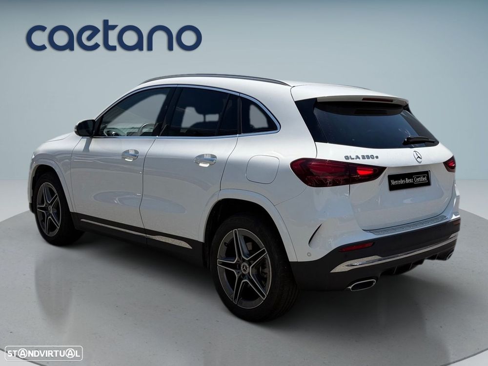 Mercedes-Benz GLA 250 e AMG Line - 8