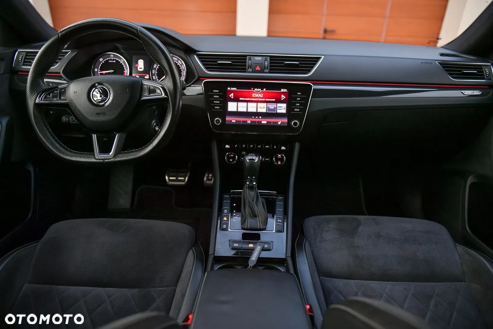 Skoda Superb 2.0 TDI 4x4 DSG SportLine - 26