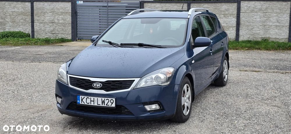 Kia Ceed Cee'd 1.6 Crdi Comfort + - 1