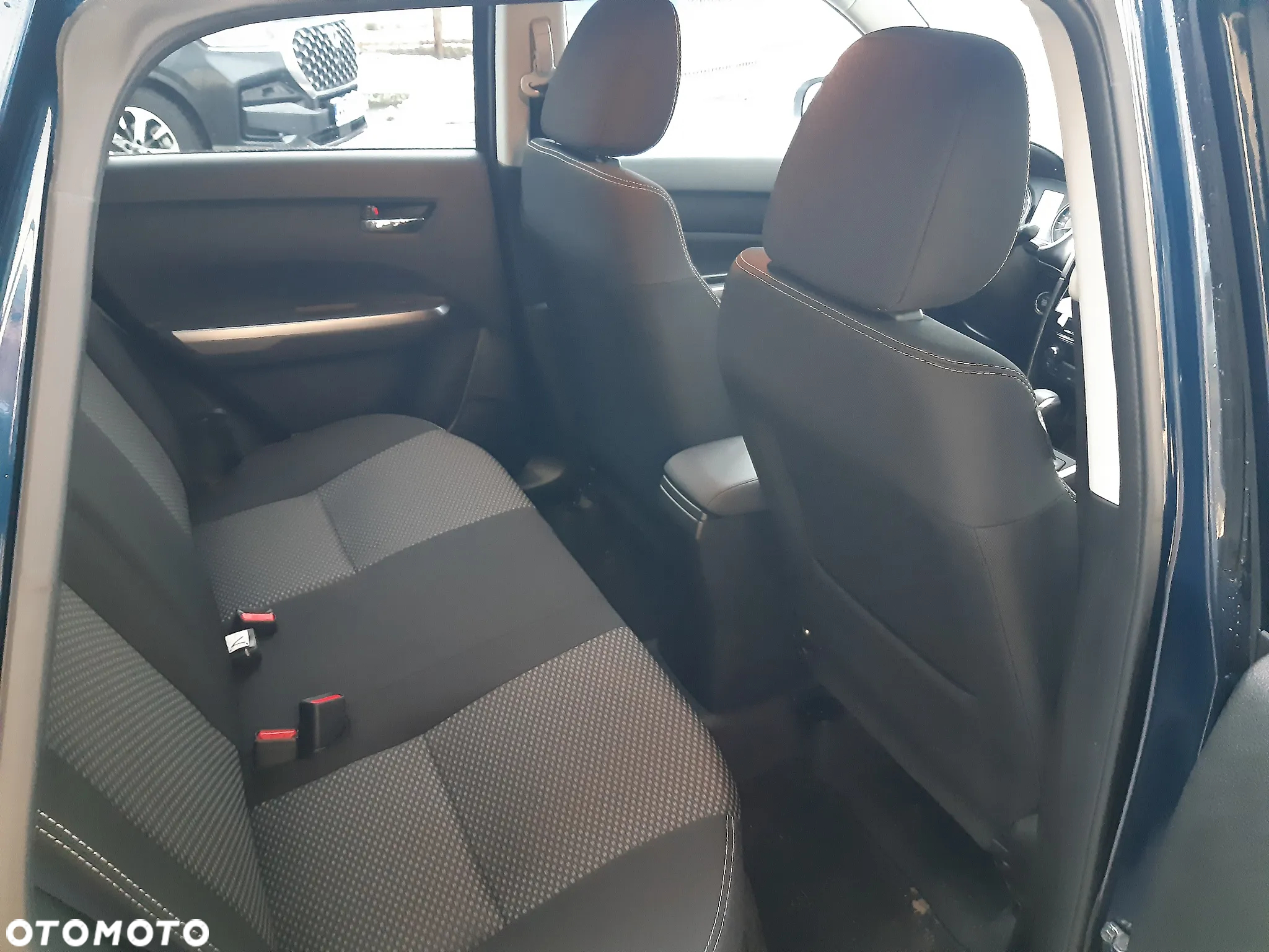 Suzuki Vitara 1.5 DualJet Hybrid Premium Plus 2WD AGS - 12