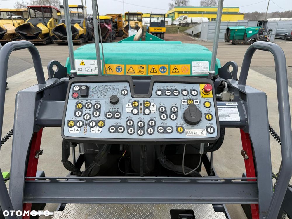 Vogele Super 800i - 23