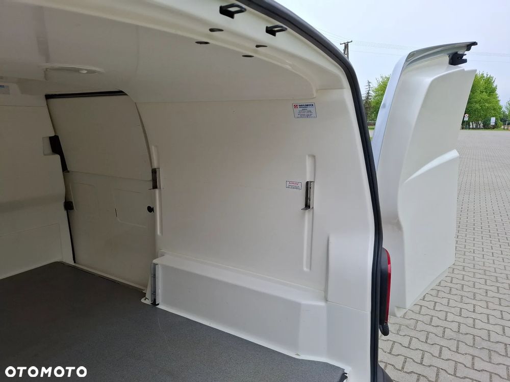Volkswagen Transporter L1H1 - 38