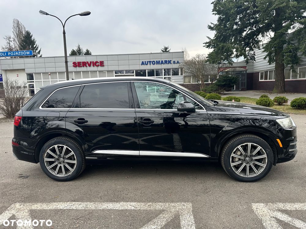 Audi Q7 - 6