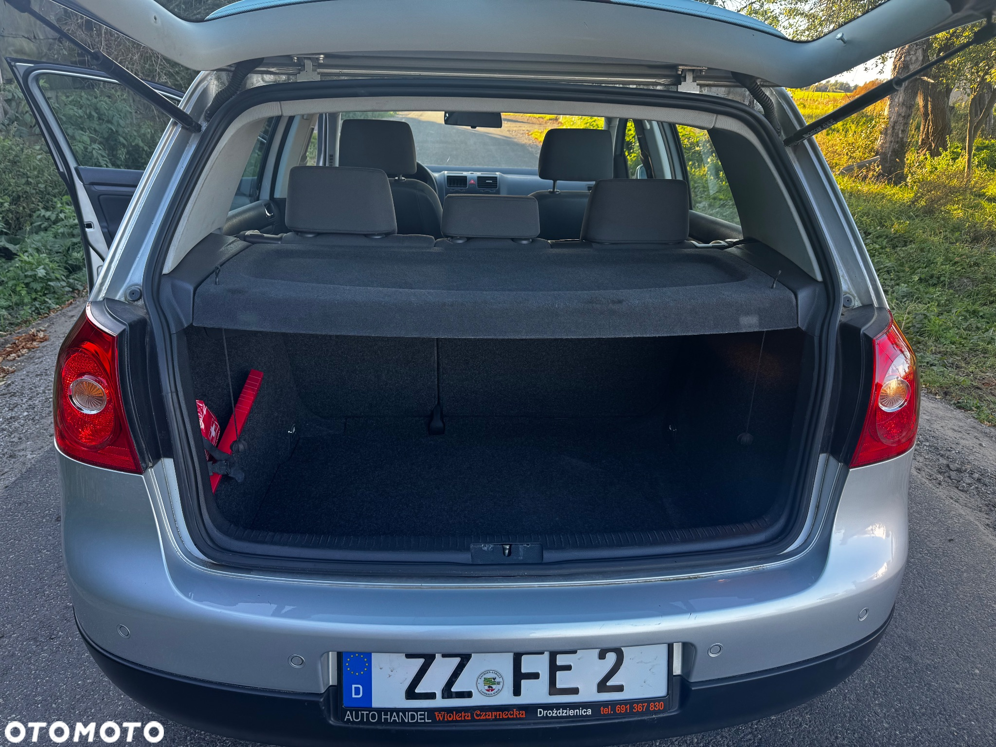 Volkswagen Golf V 1.6 Comfortline - 19