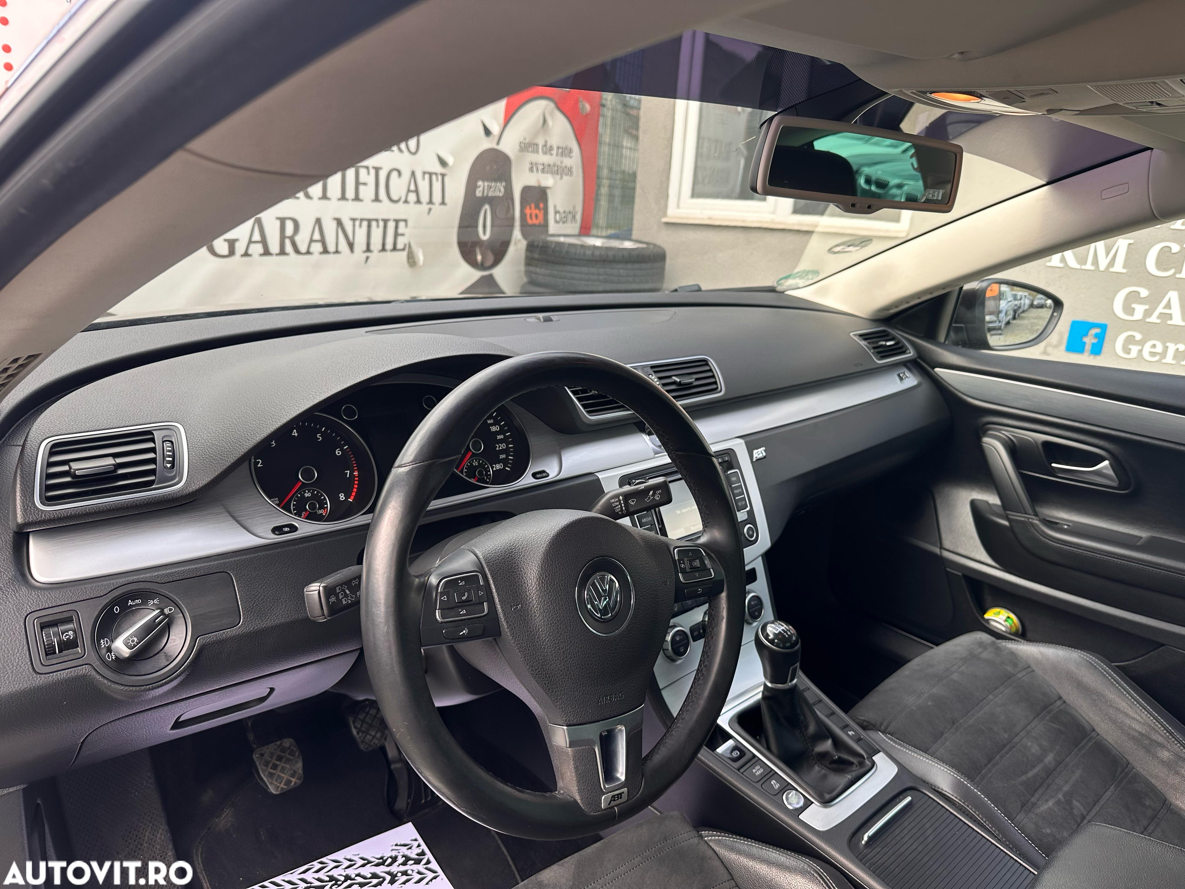 Volkswagen Passat CC - 32