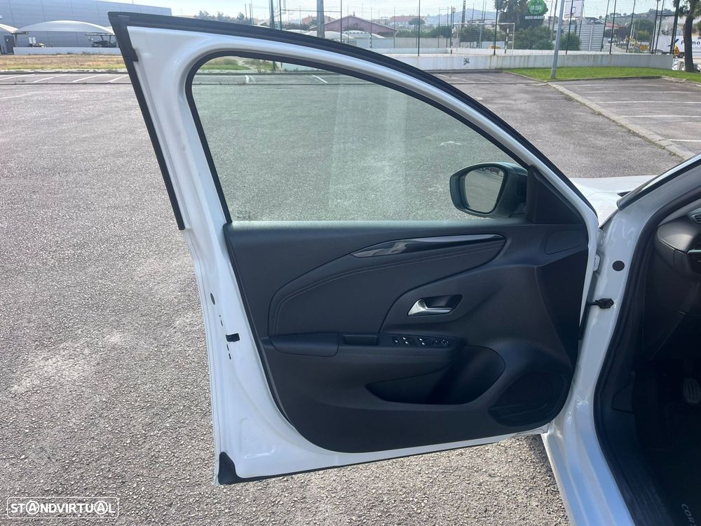 Opel Corsa 1.5 D Elegance - 18