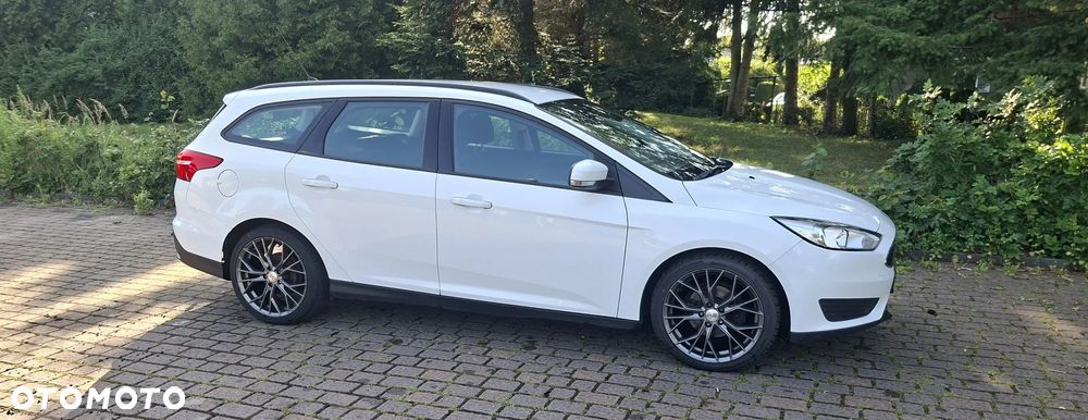 Ford Focus 1.5 TDCi Titanium - 8