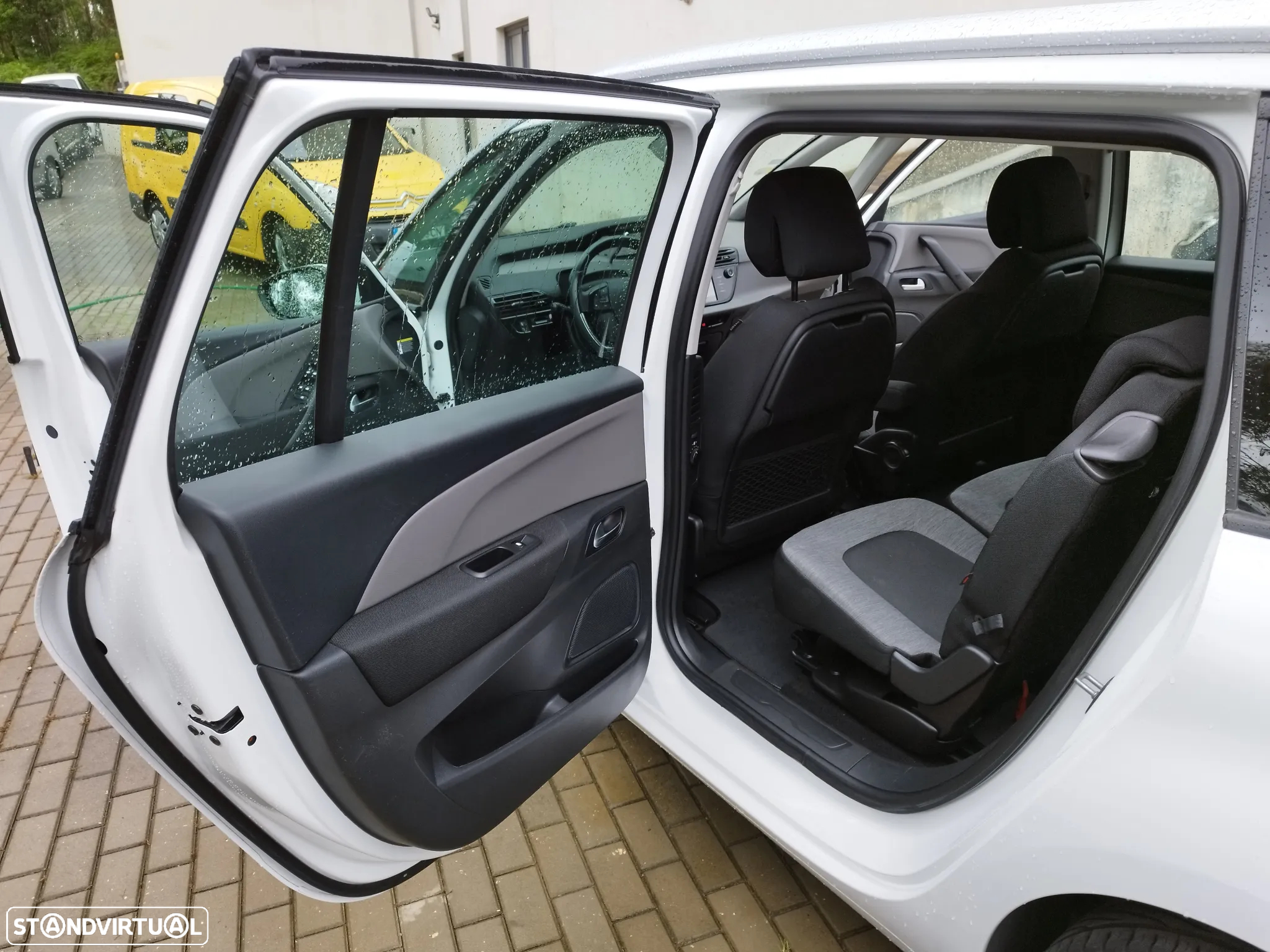 Citroën Grand C4 Spacetourer 1.6 BlueHDi Feel Business EAT6 - 21