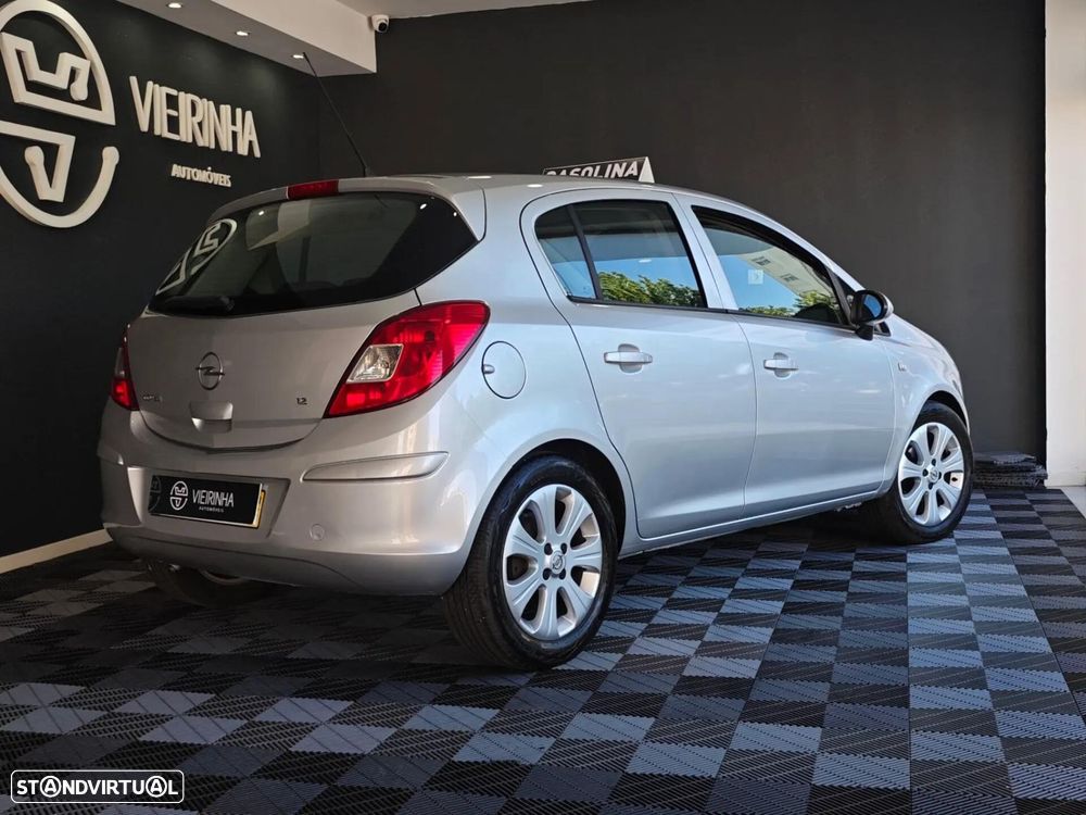 Opel Corsa 1.2 Enjoy - 17