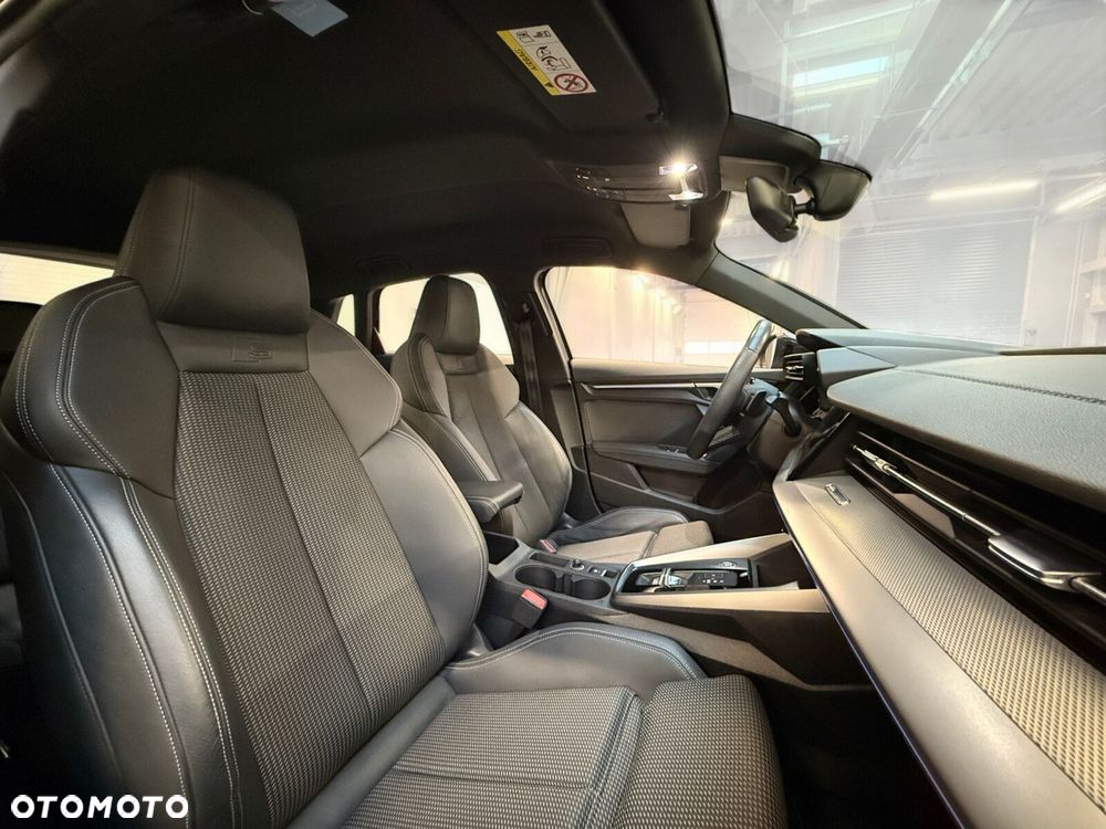 Audi A3 Sportback 35 TFSI mHEV S Line S tronic - 22