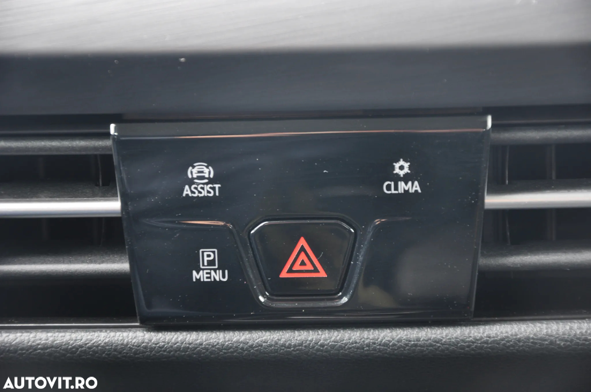 Volkswagen Golf Variant 2.0 TDI 115CP DSG Style - 24