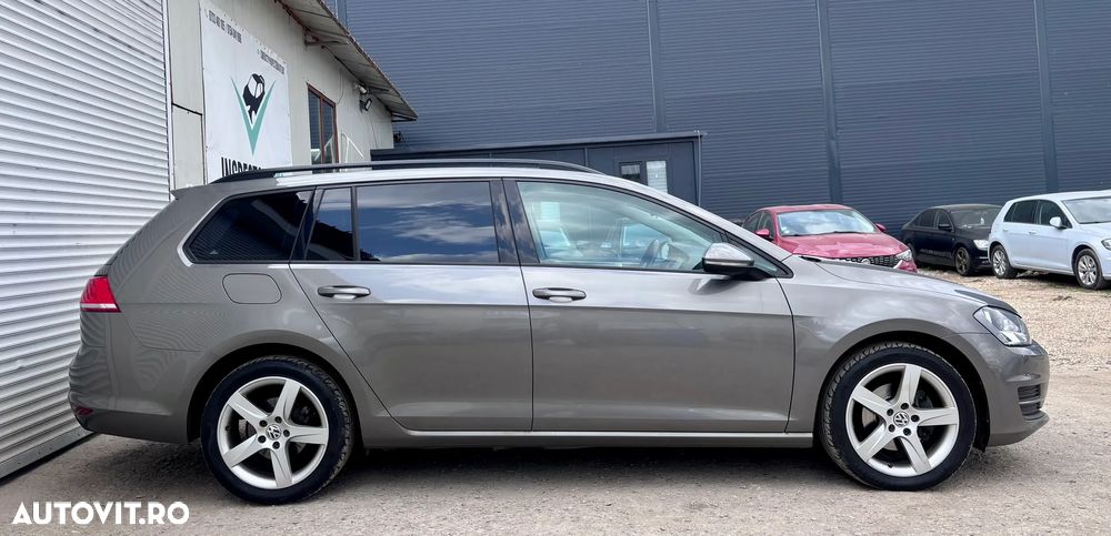 Volkswagen Golf 1.6 TDI BlueMotion Technology DSG Comfortline - 18