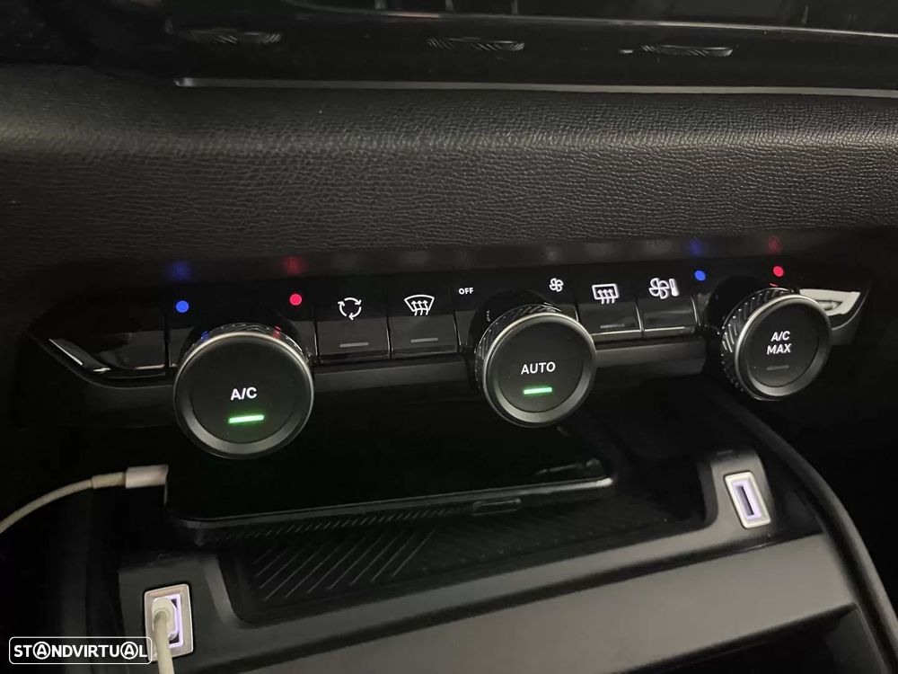 Citroën C4 1.5 BlueHDi Shine - 26