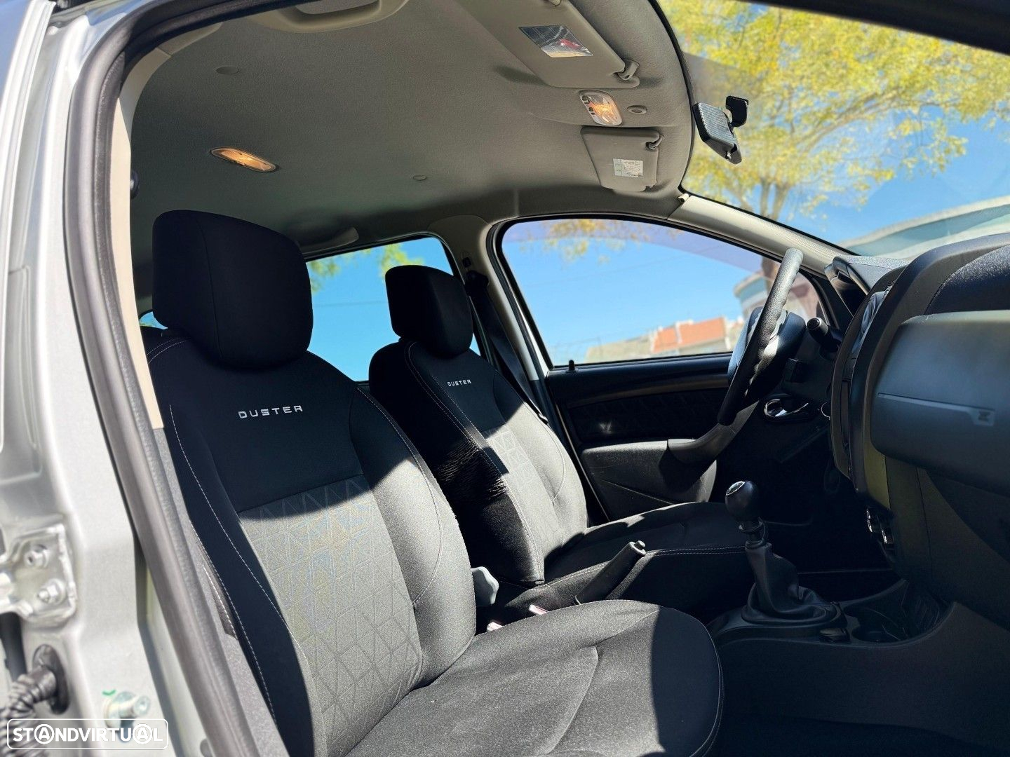 Dacia Duster 1.5 dCi Prestige - 18