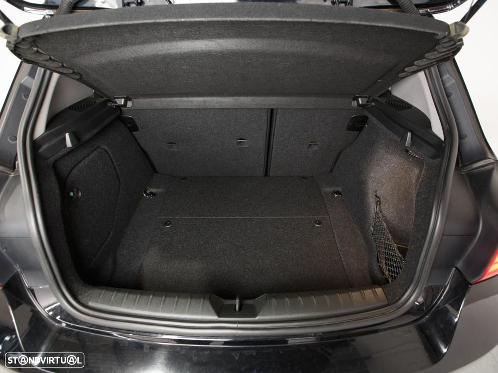 BMW 116 d EfficientDynamics - 12