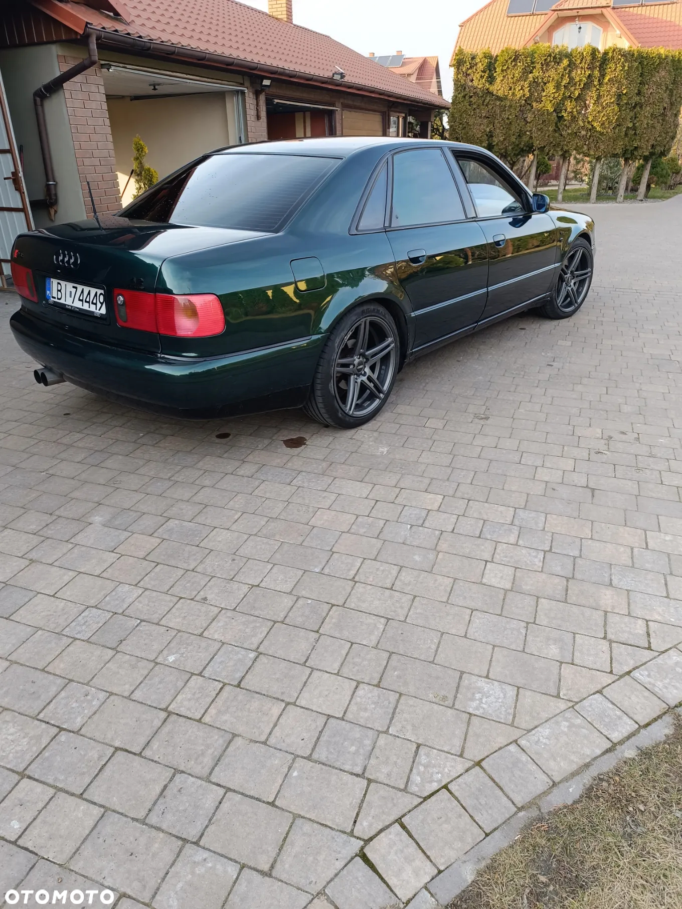 Audi A8 4.2 Quattro - 6