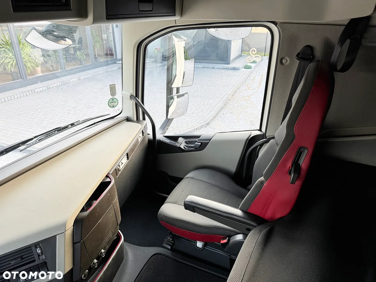 Volvo FH 500 XXL/MEGA/12.2020/ ACC / REGULOWANE SIODŁO /  KLIMA POSTOJOWA / XENON - 29