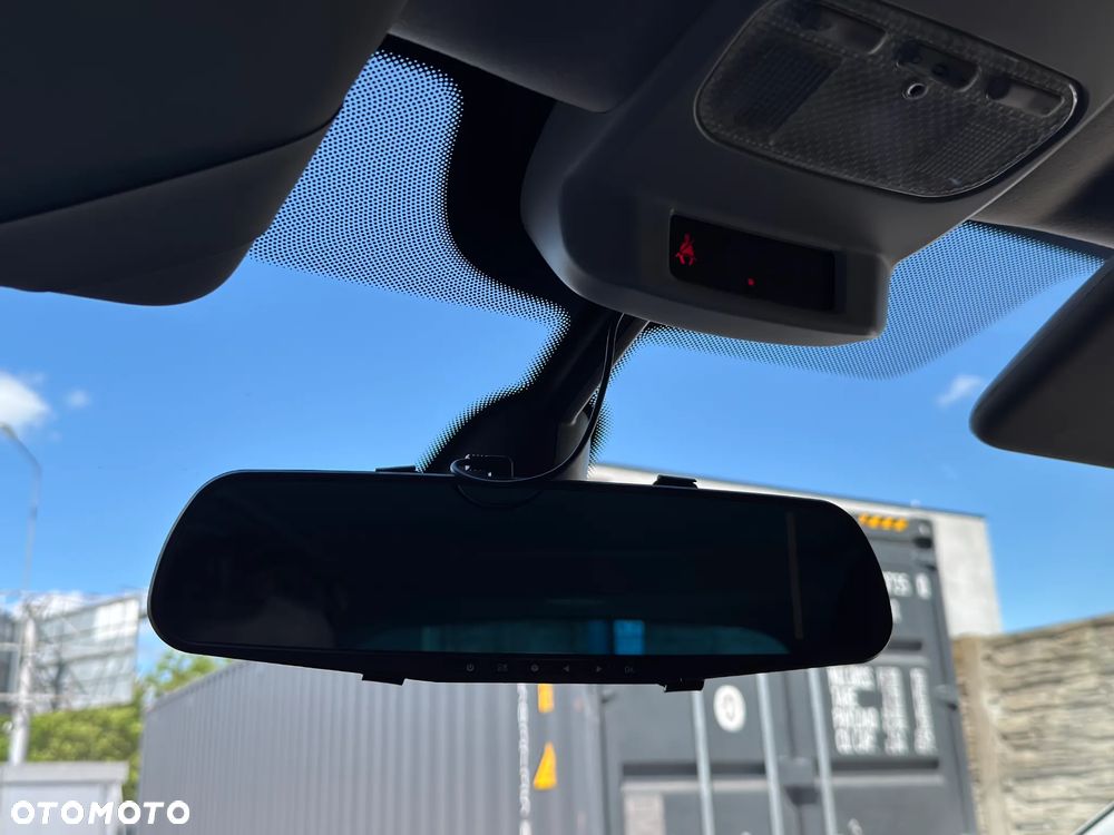 Peugeot 3008 1.6 HDi Premium - 33