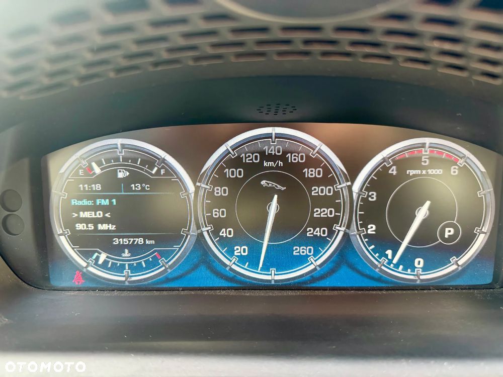 Jaguar XJ 3.0 D V6 LWB Premium Luxury - 7