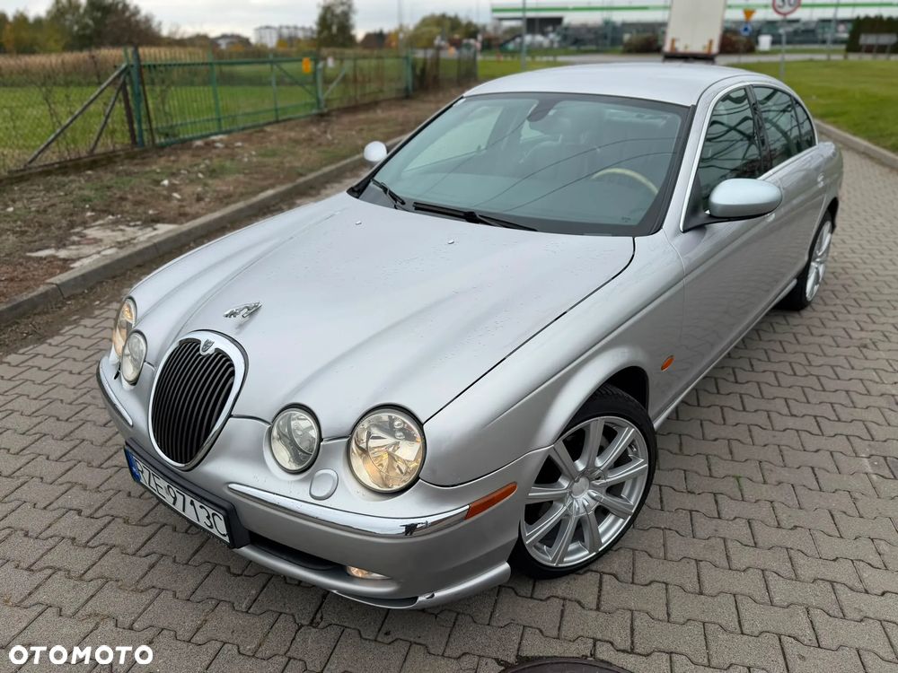 Jaguar S-Type - 33
