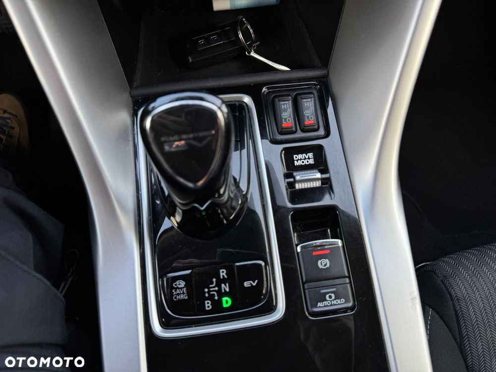 Mitsubishi Eclipse Cross - 30