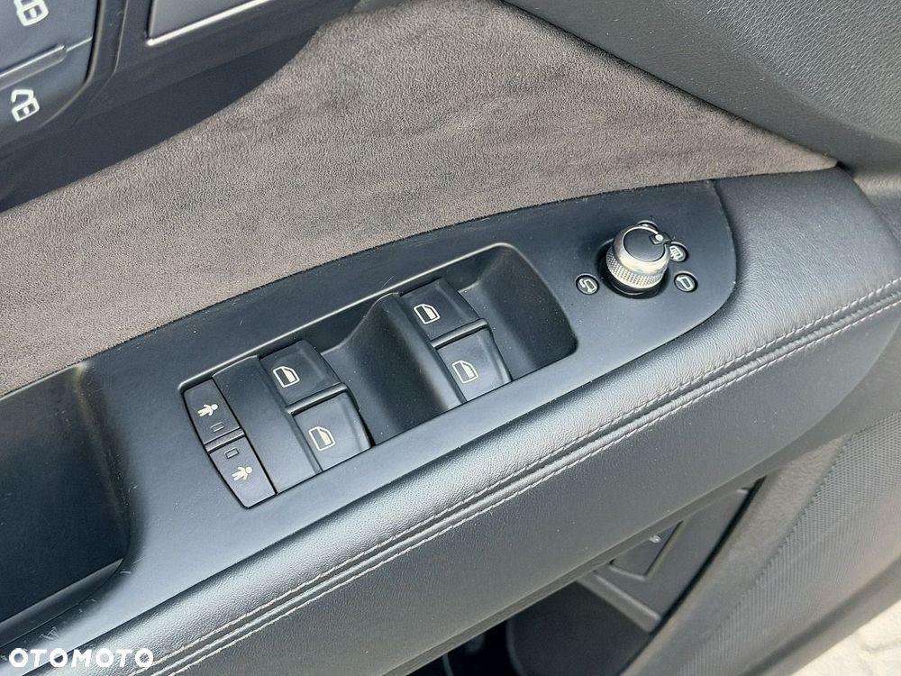 Audi Q7 3.0 TDI DPF Quattro Tiptronic - 13