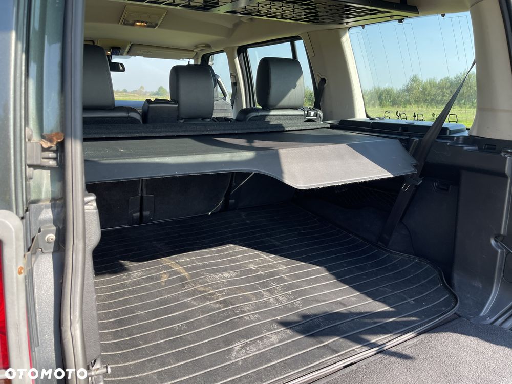 Land Rover Discovery IV 2.7D V6 HSE - 11
