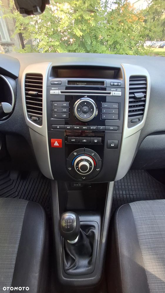 Kia Venga 1.4 M - 7