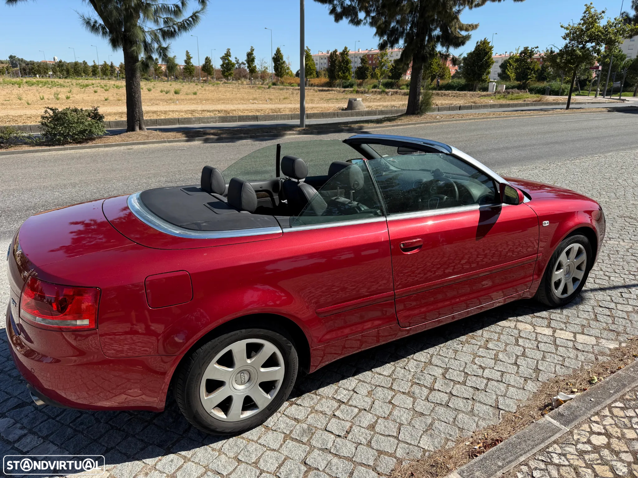 Audi A4 Cabrio 1.8 T Exclusive Multi. - 37