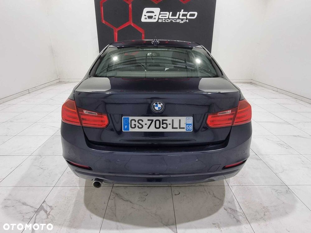 BMW Seria 3 - 16