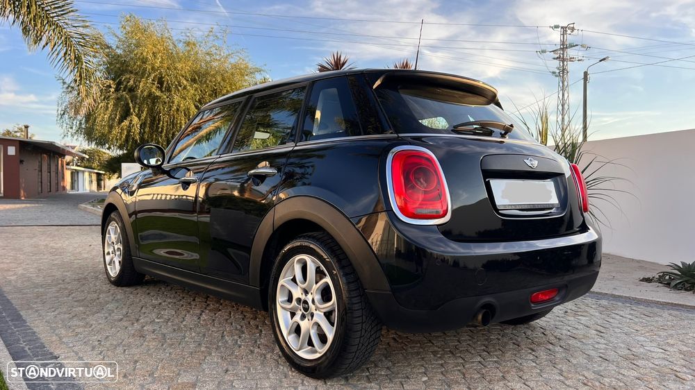 MINI 5 Portas Cooper D - 6