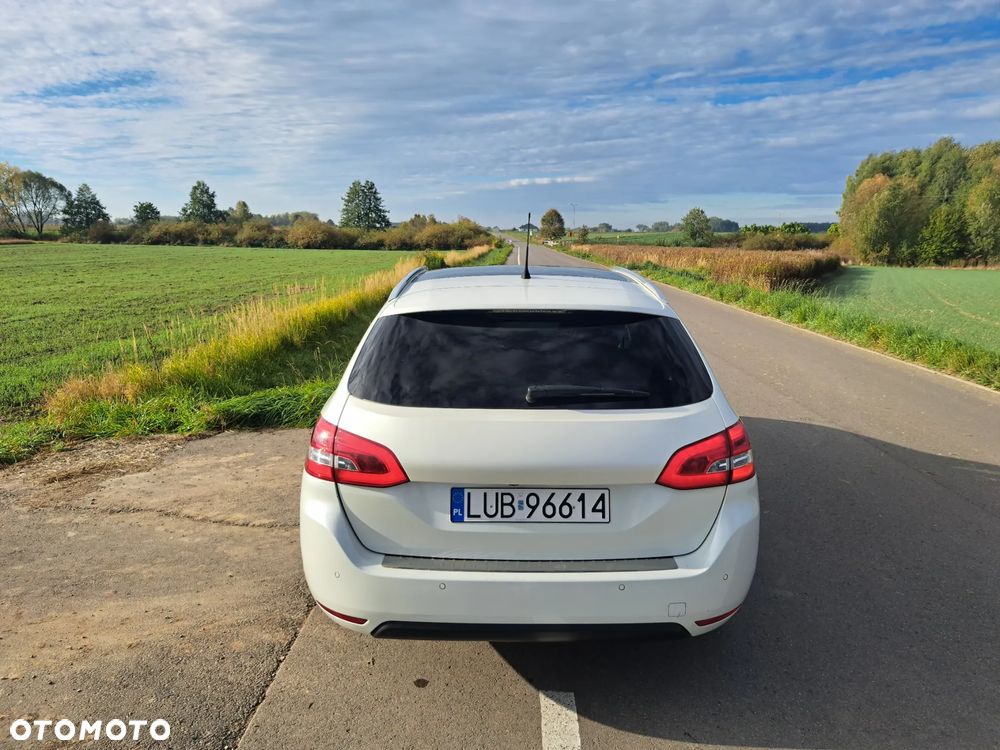 Peugeot 308 - 4