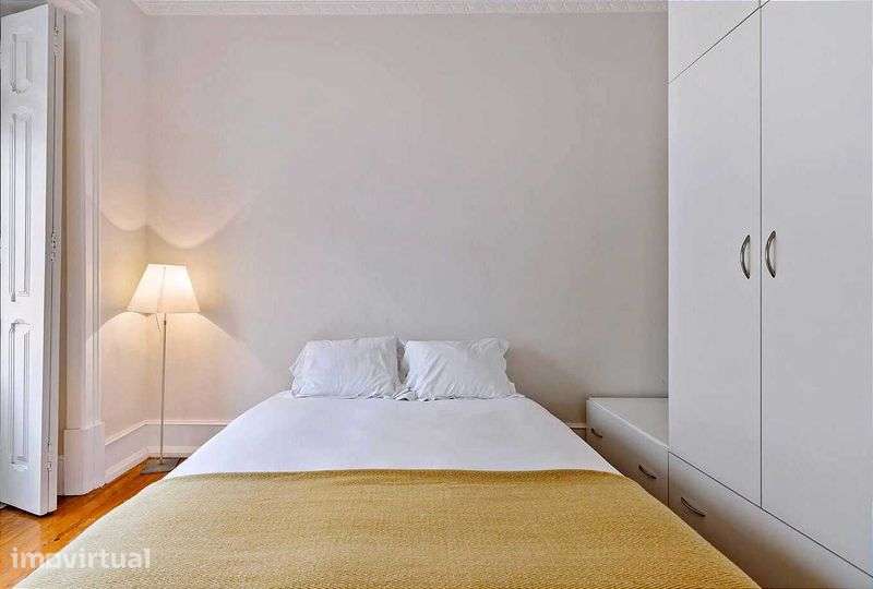 Apartamento espaçoso e luminoso com elevador - Grande imagem: 4/10