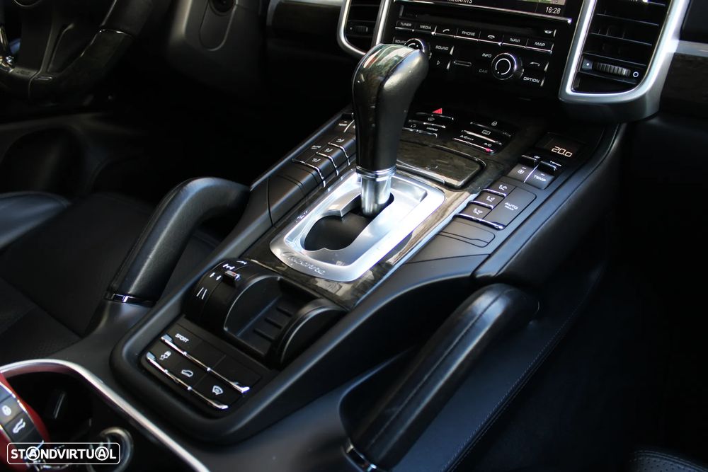 Porsche Cayenne 3.0 V6 - 47