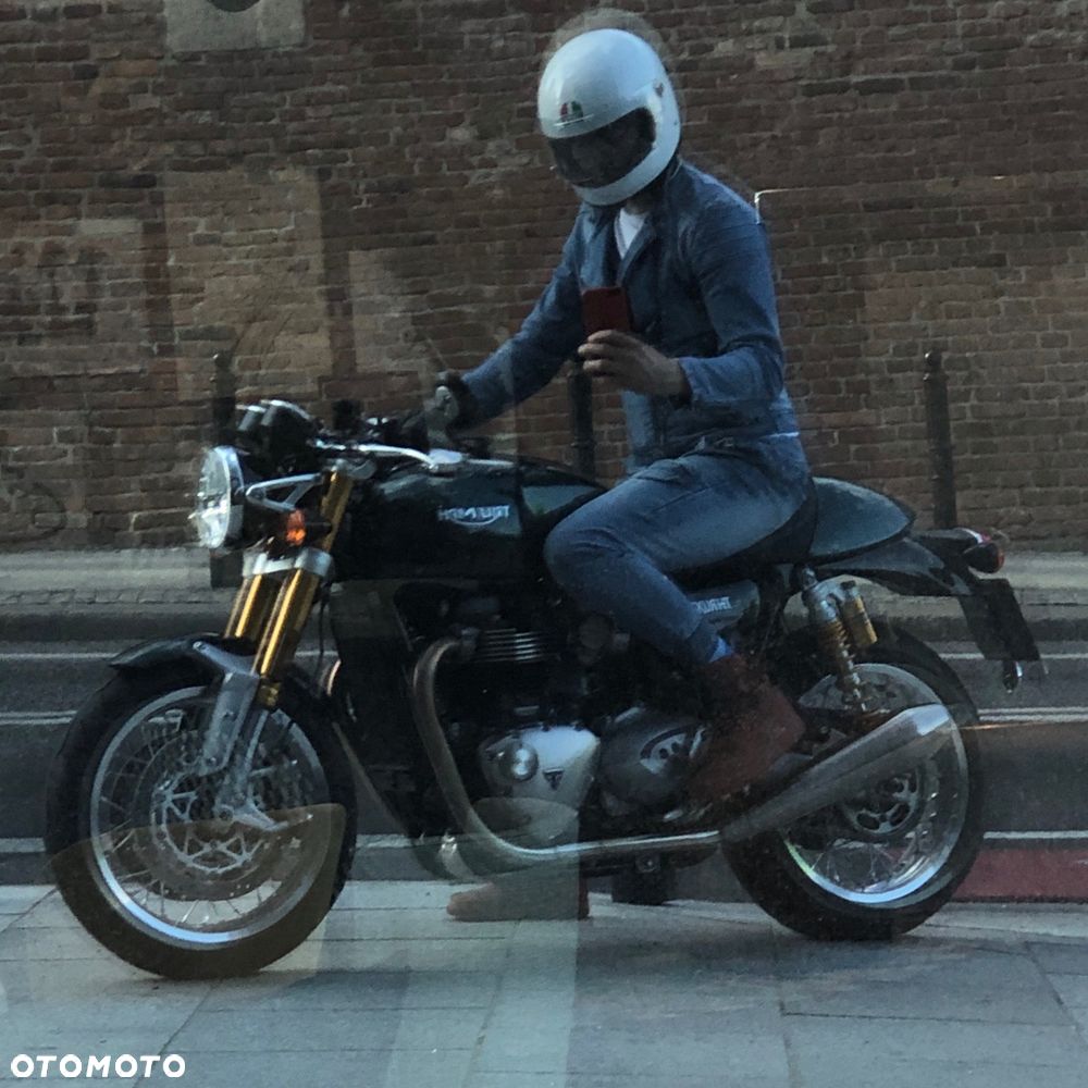 Triumph Thruxton - 5