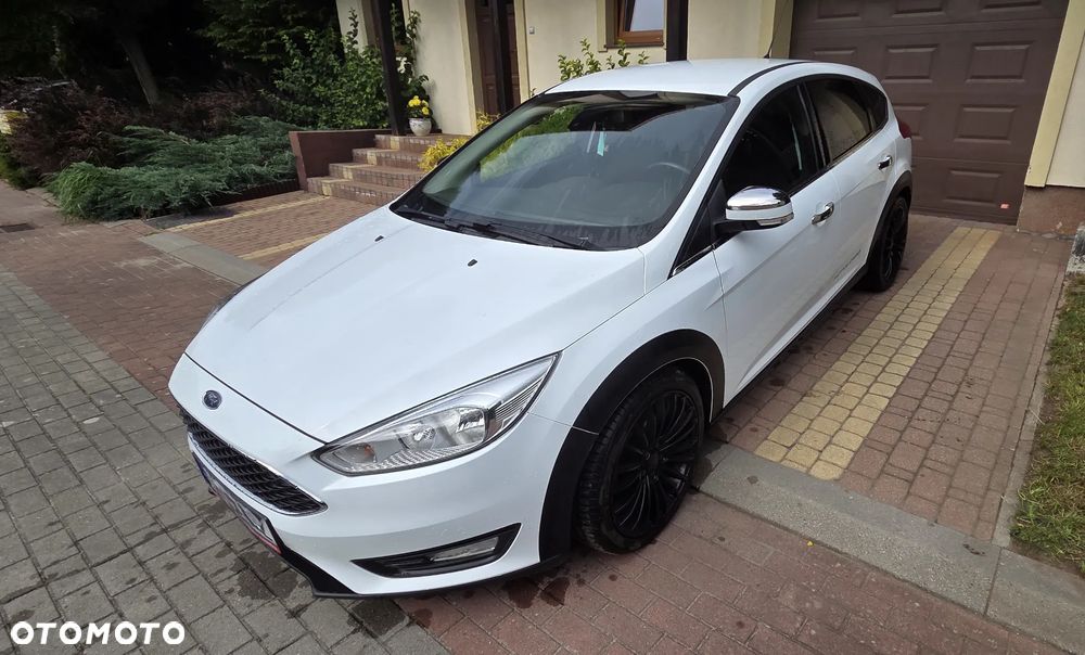 Ford Focus 1.0 EcoBoost Trend Sport ASS - 5