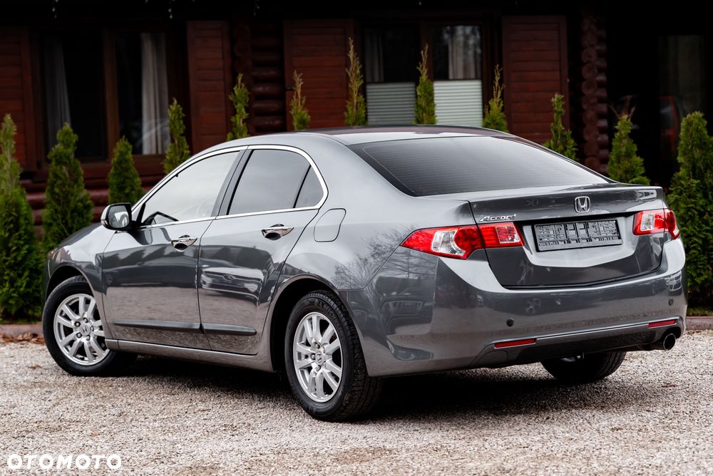 Honda Accord 2.0 S - 10