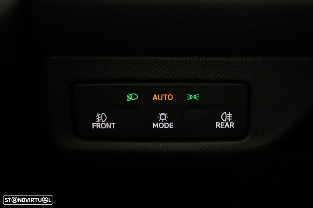 Cupra Terramar 1.5 e-Hybrid DSG - 17