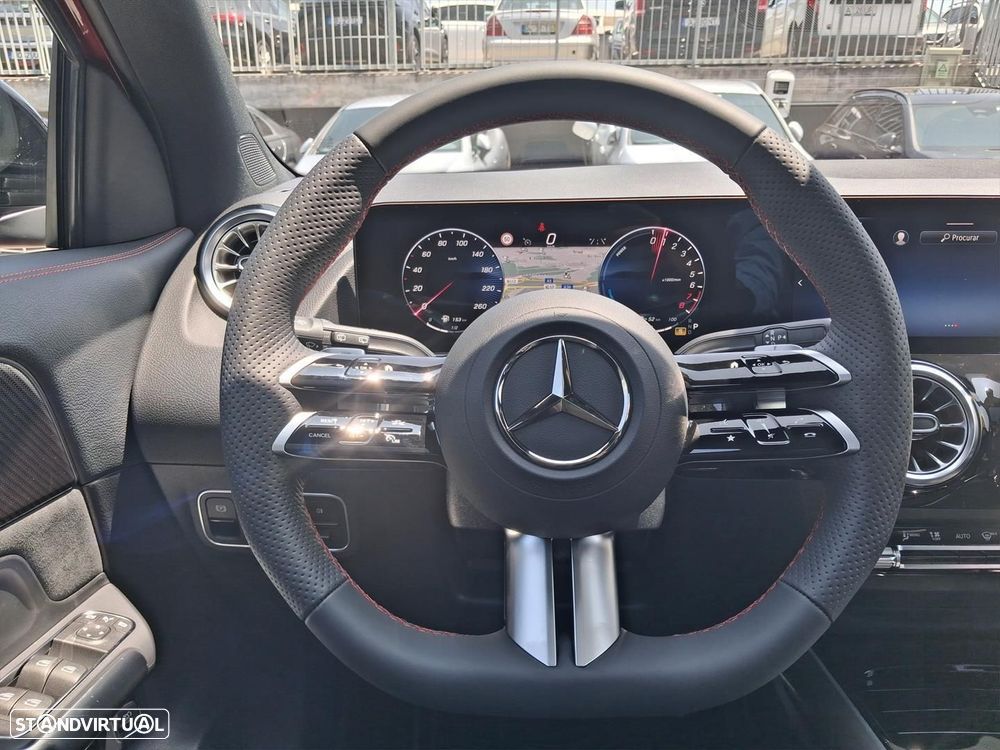 Mercedes-Benz GLA 250 e AMG Line - 23