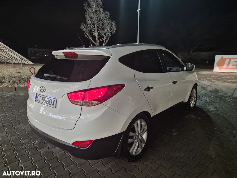 Hyundai ix35 2.0 CRDI 4WD Automatik Premium - 10