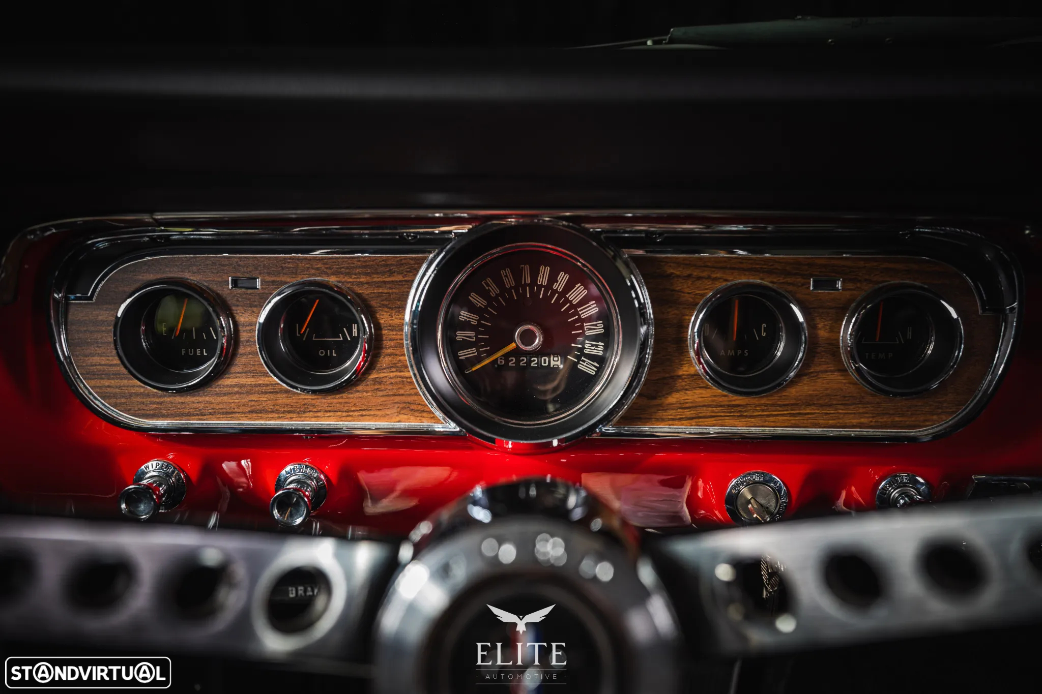 Ford Mustang - 11
