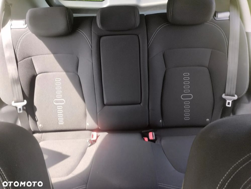 Kia Sportage - 16