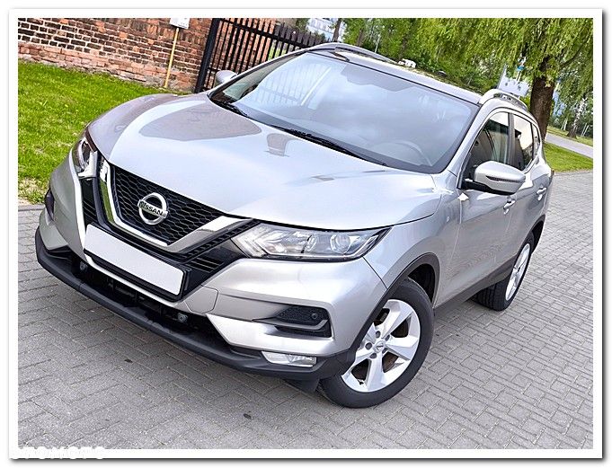 Nissan Qashqai 1.3 DIG-T N-WAY - 2