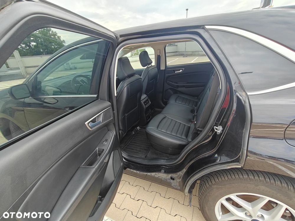 Ford Edge - 23