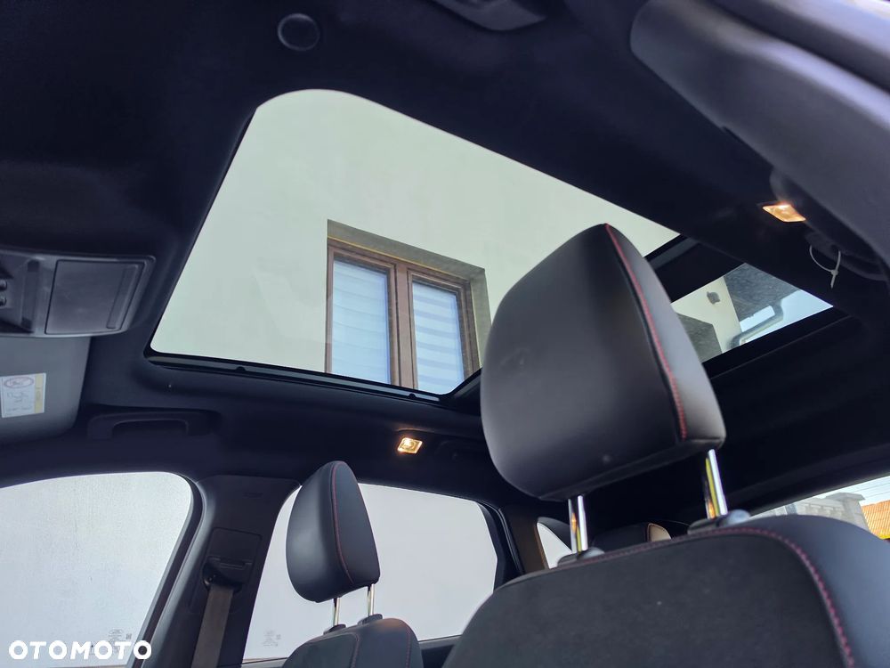 Ford Kuga 2.5 Duratec PHEV ST-LINE X - 5